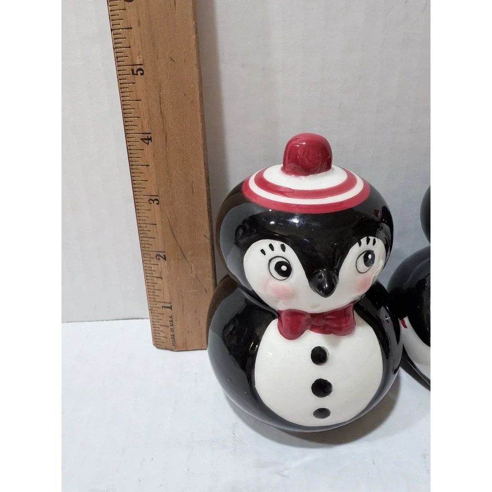 Johanna Parker Carnival Cottage Christmas Penguin Salt & Pepper Shaker Set